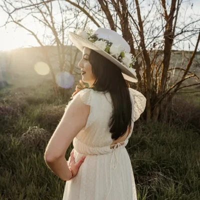 Floral Halo Rancher Hat in White (For Special Occasions)