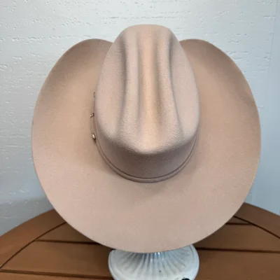 Sandy Cowgirl Hat In Beige